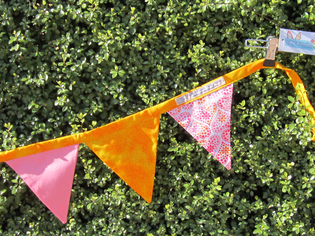 Pink/Orange/White Bunting Flags smooth edge