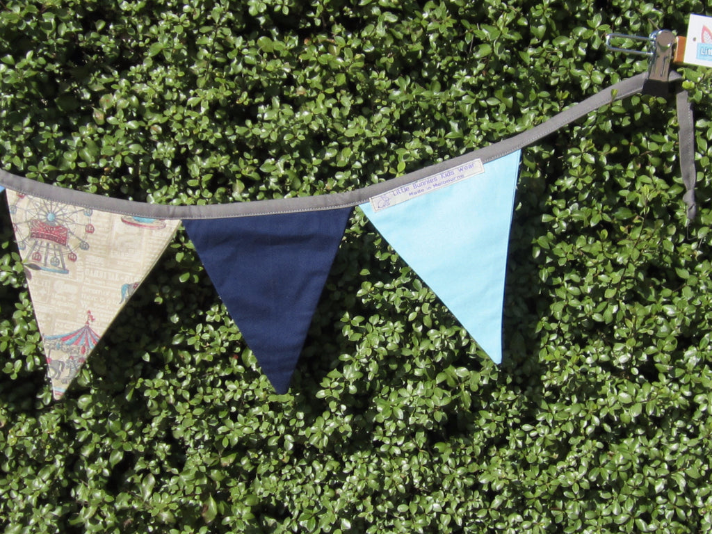 Blue Denim, Navy Blue and Ferris Wheel Print Bunting Flags smooth edge